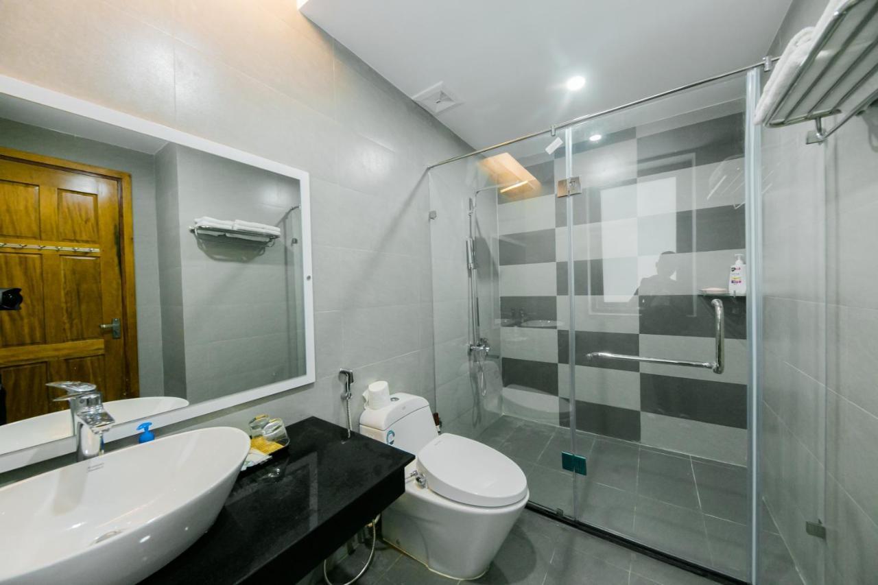 Soleil Hostel Hue Buitenkant foto